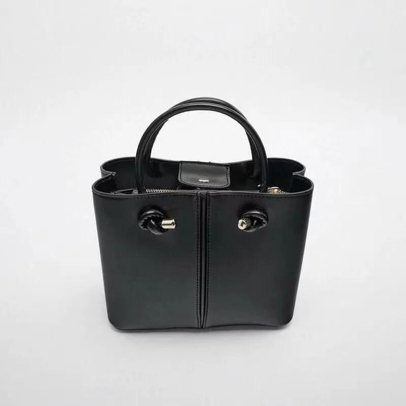 New Square Bags Fashion Women'S Small Niche Design Bucket Bag Shoulder Bags Retro Commuter Leisure Female Crossbody Bags Handbag