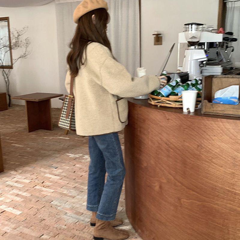 Women's Korean Style Color Block Lambswool Cardigan: Loose Fit, Contrast Stitching, Button-Up, Pocketed, Long Sleeve, Round Neck Winter Coat