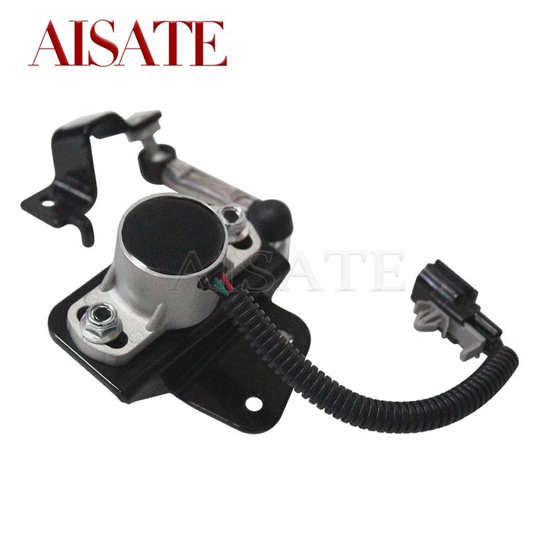 

For Nissan Armada Infiniti QX56 QX80 Rear Left/Right Vehicle Height Level Sensor 53820-1LA2A NI1318858 Rear Left