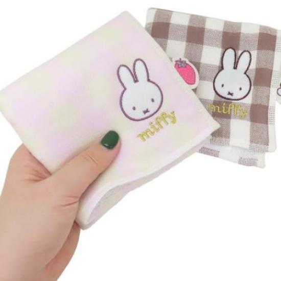Marimo Craft Miffy Strawberry Chocolate Gauze Gingham W25 x & Towel, Brown, H25cm, DBM-2133