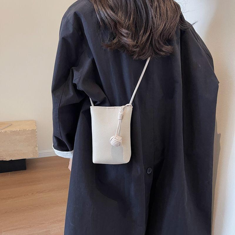 Women Leather Small Crossbody Bag Candy Color Designer Cell Phone Bag Lightweight Fashion Shoulder Bag Ladies Travel Purse