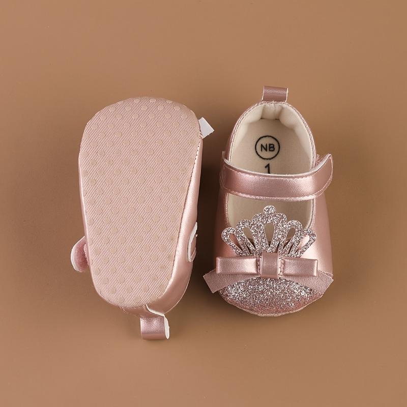 Flat Crown-Patterned Princess Shoes for Newborn Girls Aged 0-1, Featuring a PU Butterfly Knot And Glittery Design, Perfect for Spring And Summer