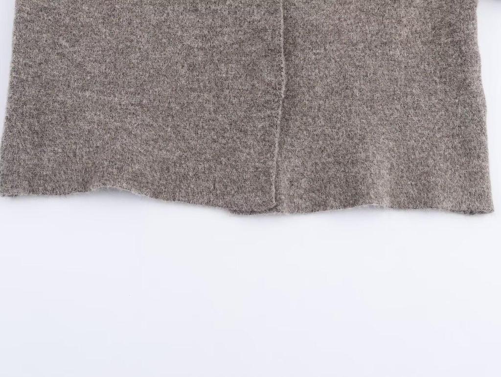 Grey Ribbed Lace-Trim Knit Jacket & High-Waisted Skirt - Women's Autumn/Winter European & American Style
