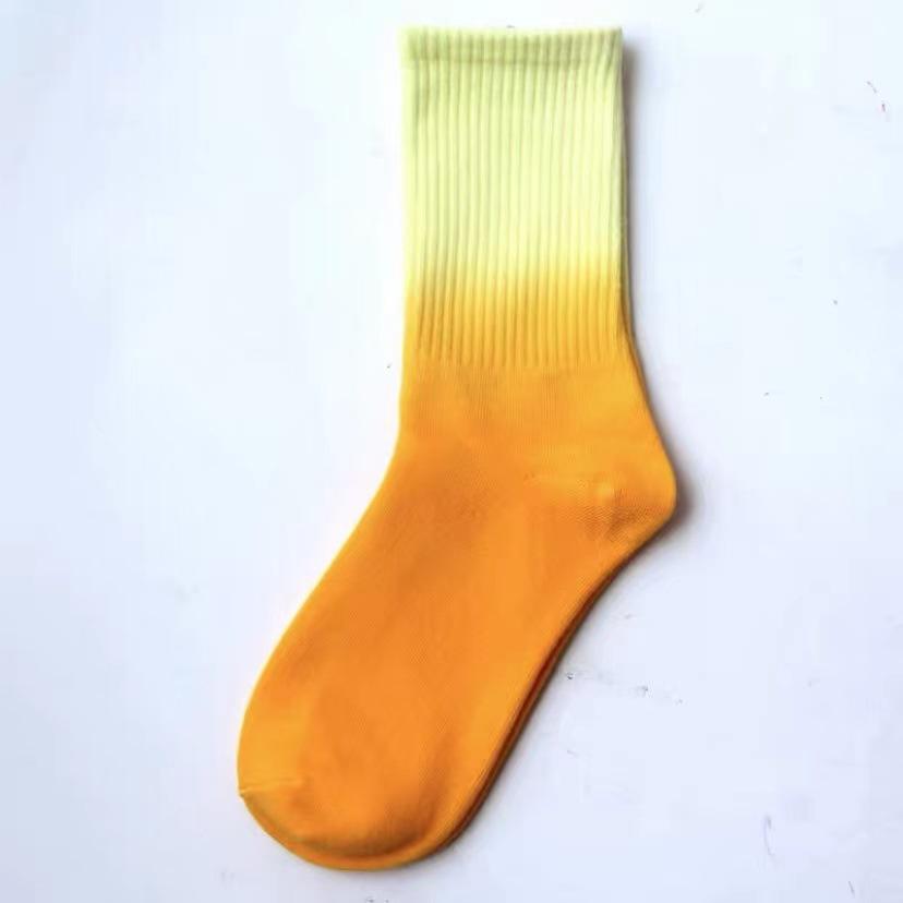 

Модный Бренд Градиентный Цвет Тай-дай Носки Средней Высоты до Икры Однотонные Уличные Носки для Скейтбординга Баскетбола Носки с Разделенными Пальцами One size fits all желтый оранжевый