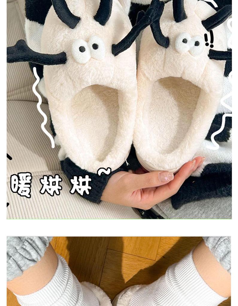 Pantoufles d'intérieur mignonnes en coton avec pompon en fourrure noire pour femmes - Hiver, antidérapantes, chaudes, bout fermé, semelle souple, chaussures de maison amusantes pour couples