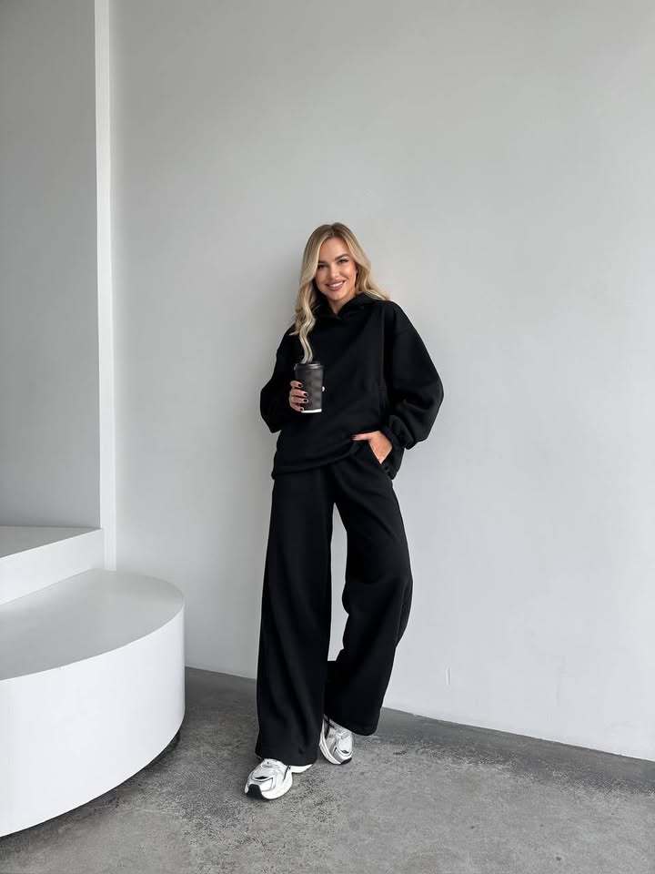Europäisches und amerikanisches lässiges einfarbiges Set für Damen, lockerer Kapuzenpullover mit langen Ärmeln, Tasche, elastische Weitbein-Hose, zweiteiliges Set