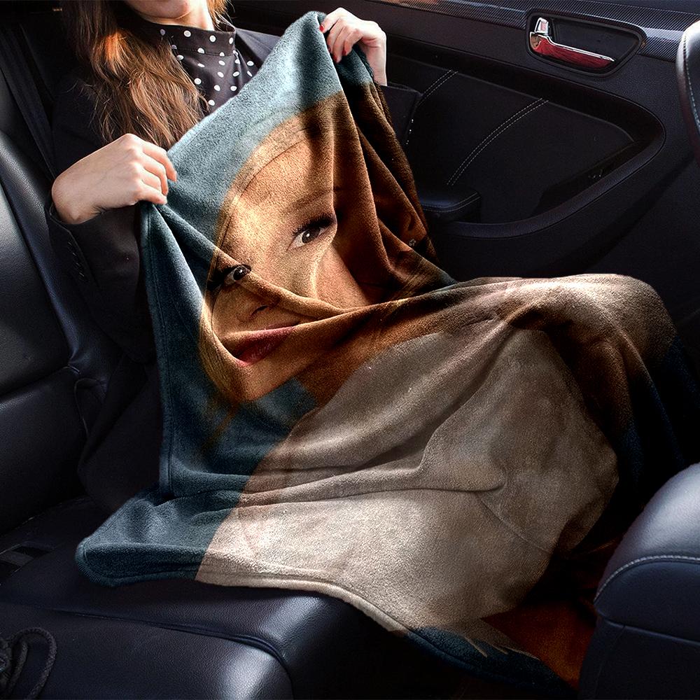 Elegant Fashion Portrait Blanket Soft Throw Blanket For Home Bedroom Bed Sofa Travel Office Solid Christmas Blanket