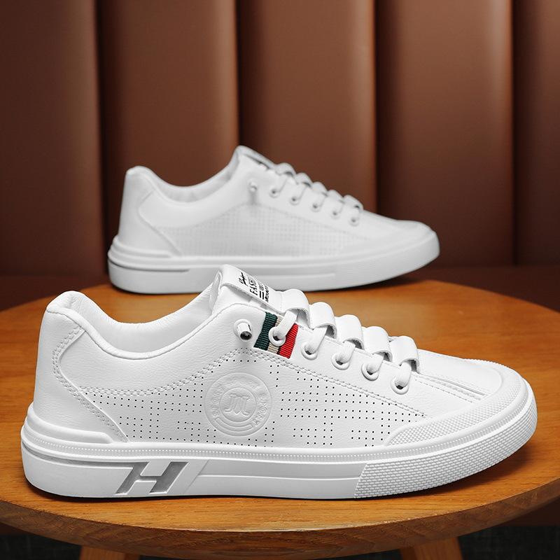 Summer Men's Shoes New Embossed Breathable White Shoes for Men's Trendy and Versatile Teen Sports and Casual Board Shoes
