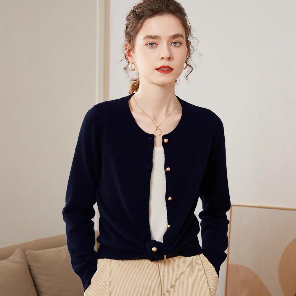 Women's Cashmere Knit Cardigan - Long Sleeve, Loose Fit, Round Neck, Versatile for Autumn/Winter Commutes