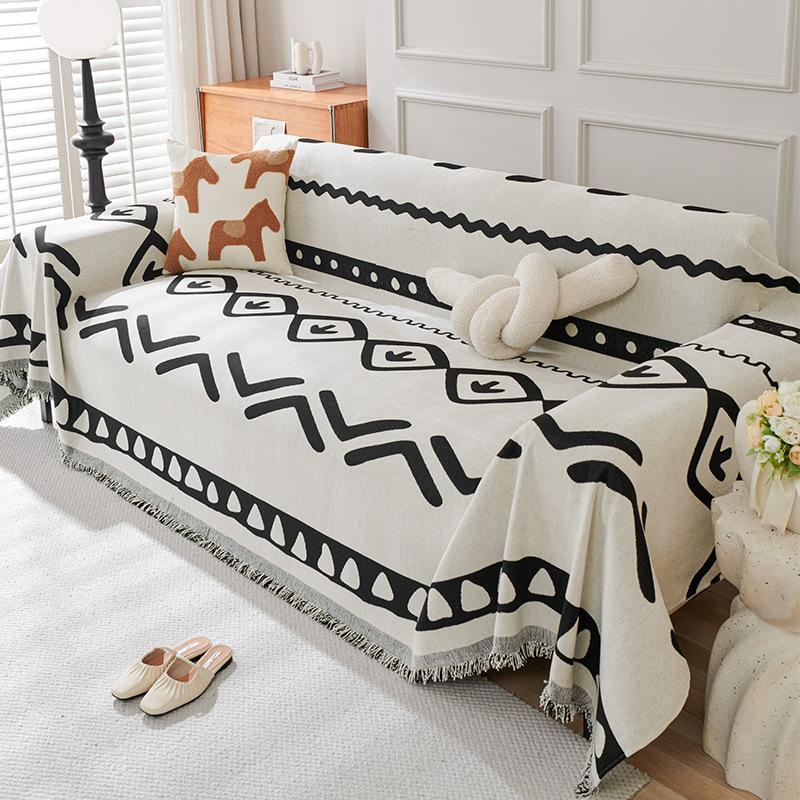 Bohemian Style Sofa Cover for All Seasons, Chenille Non-slip Cover Cloth, Black and White Sofa Cover, High-end Cover