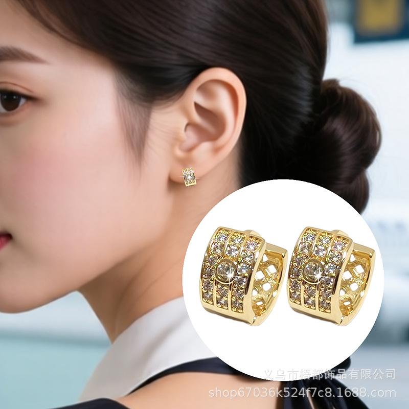 European & American Geometric Double Row Zirconia Rhinestone Earrings for Women - Versatile INS-Style Ear Cuffs Copper