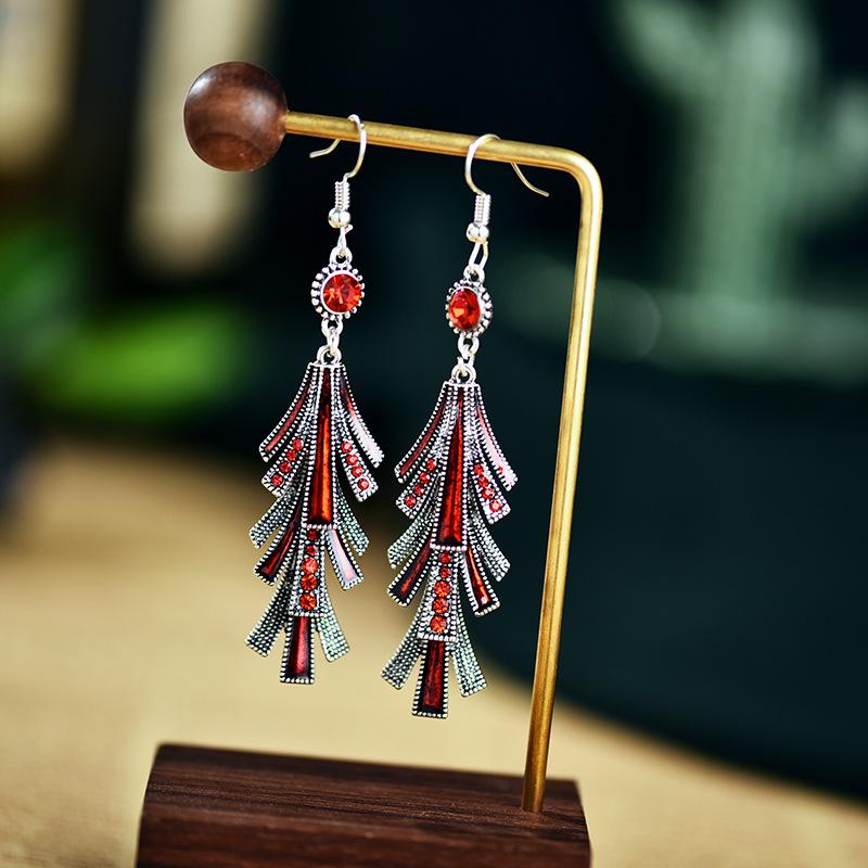 Chinese Alloy Oil Drop Tassel Earrings - Retro Cold Style for Women