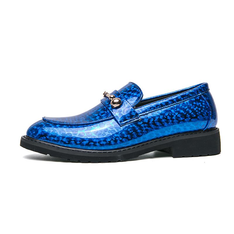 Fashion Luxury Mens Loafers Slip-on Shoes Bright Golden Leather Pointed Shoes Fashion Trends Shoes Golden Nightclub Casual Senior Shoes