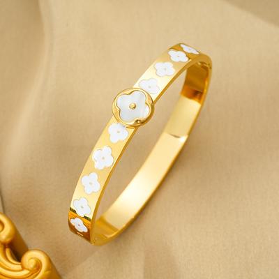 New European and American Titanium Steel Bracelet Light Luxury Versatile Non-fading Four-leaf Clover