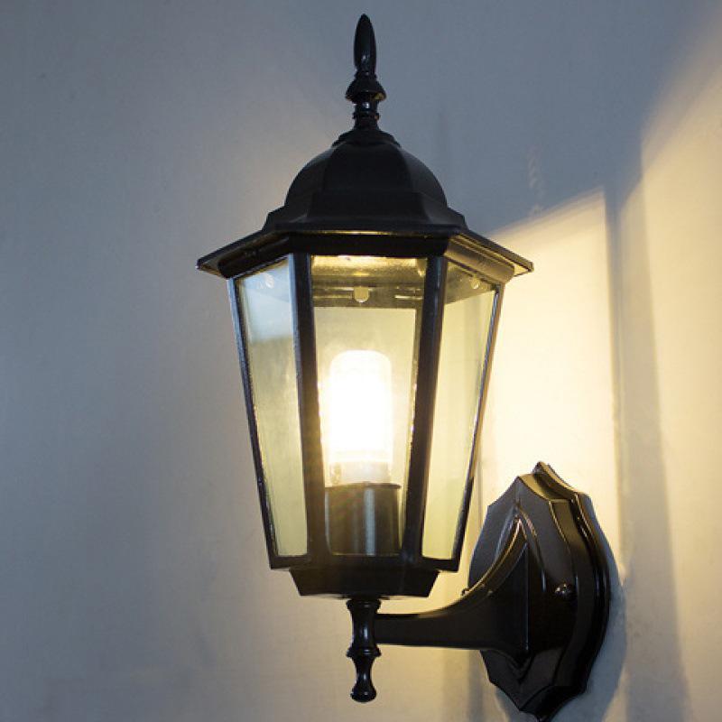 Retro Waterproof Outdoor Wall Light for Balconies, Courtyards, and Staircases - American/European Style