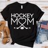 Women Fashion Hockey Mom Print T-Shirts Fashion Casual Short Sleeve Daily Outdoor Shirt Tops Mother's Day Gift