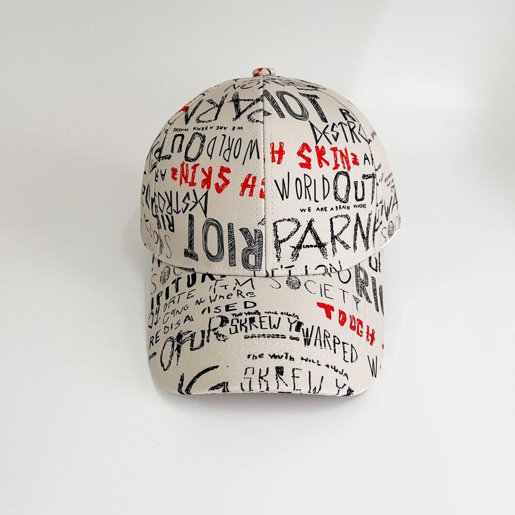 New printed letter baseball cap, European and American personalized wide-brimmed sunshade cap, one piece in stock.