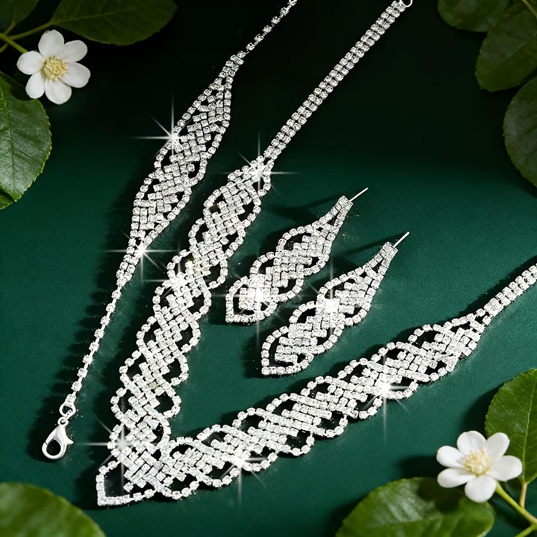 Fashionable and chic jewelry, stunning geometric necklace, bracelet, and earring set designed for female brides and wedding occasions