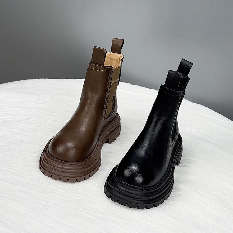 Women's shoes 2026 new short boots Women's new autumn and winter British style Chelsea chimney boots