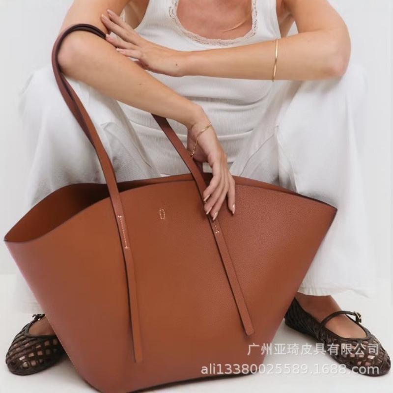 Gina's Women's Bag New Fashionable Versatile Brown Commuter Portable Shoulder Messenger Tote Bag