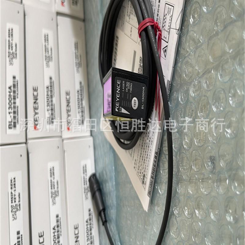 Keyence BL Series Barcode Reader: Models BL-1301HA, BL-1300HA, BL-700, BL-1350HA, BL-1351HA BL-1301HA