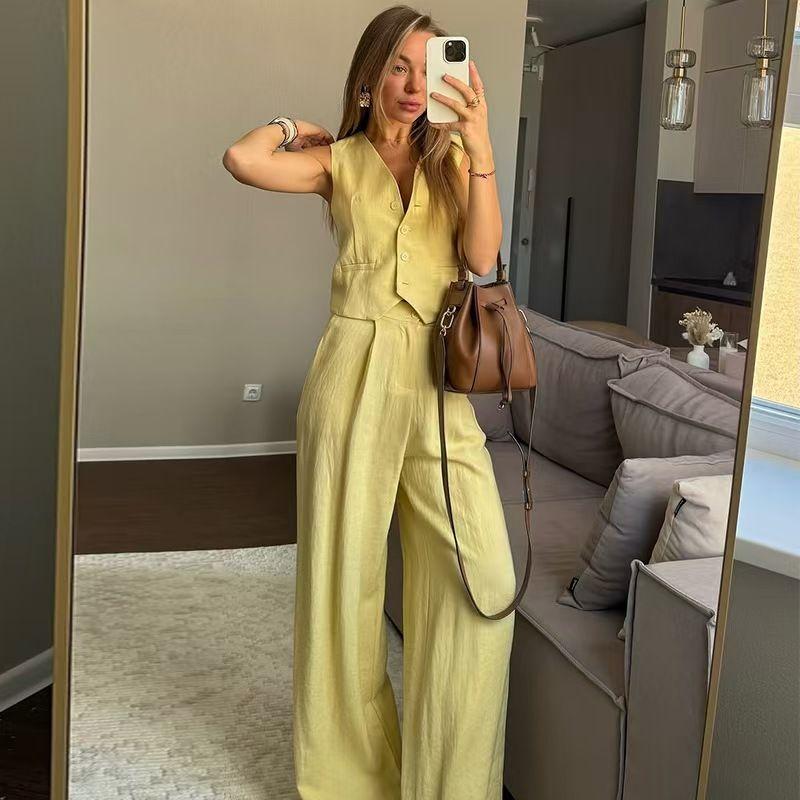 

Western Style Fashion V-neck Cardigan Vest High Waist Wide Leg Pants Set V-Neck Top and Pants Suit Light yellow XL