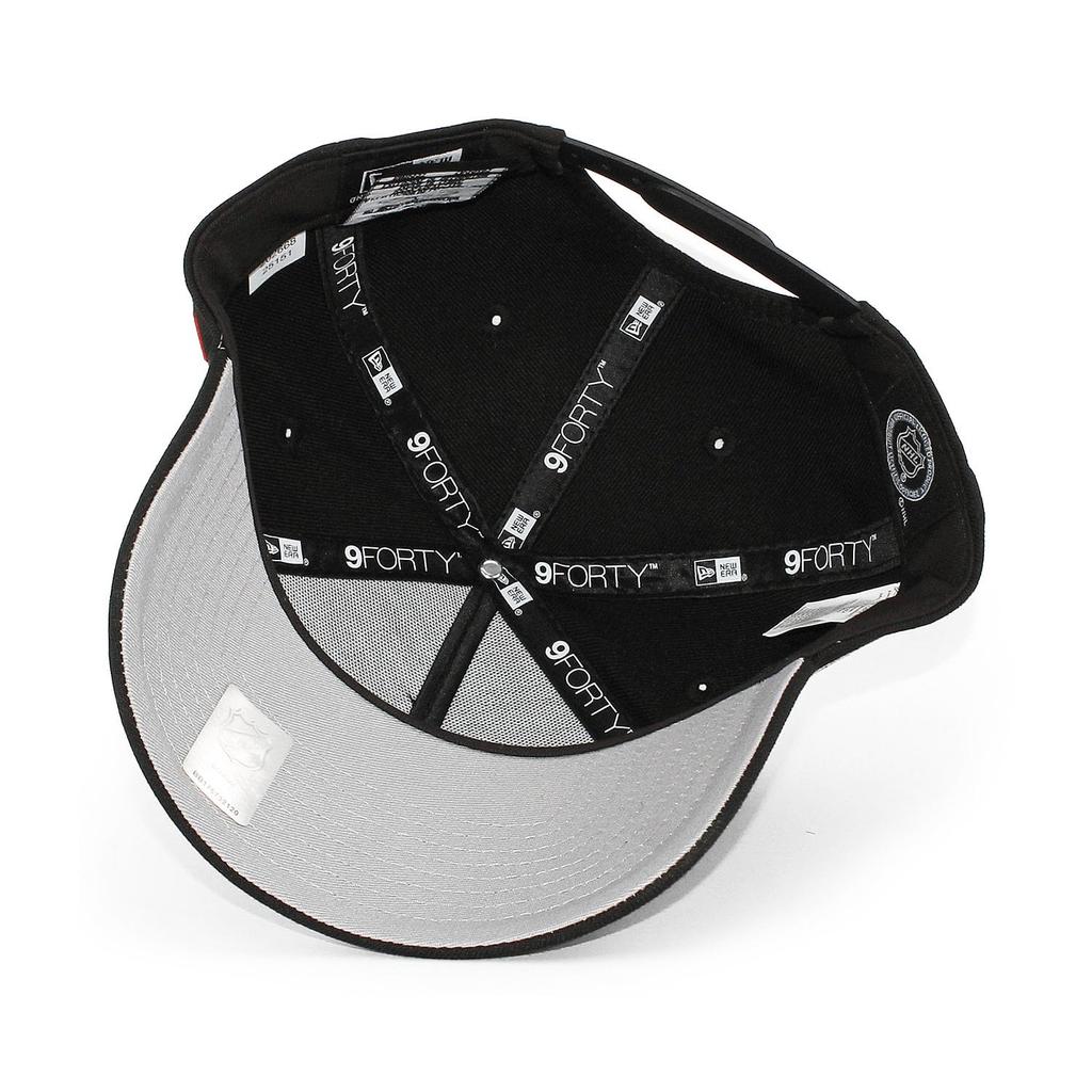 New Era 9FORTY Snapback Detroit Red Wings NHL 2008 Stanley Cup Grau UV EU mit farbigem Schirm und Seitenaufnäher, A-Frame, Exklusiv, Schwarz, Aufnäher, 940AF,