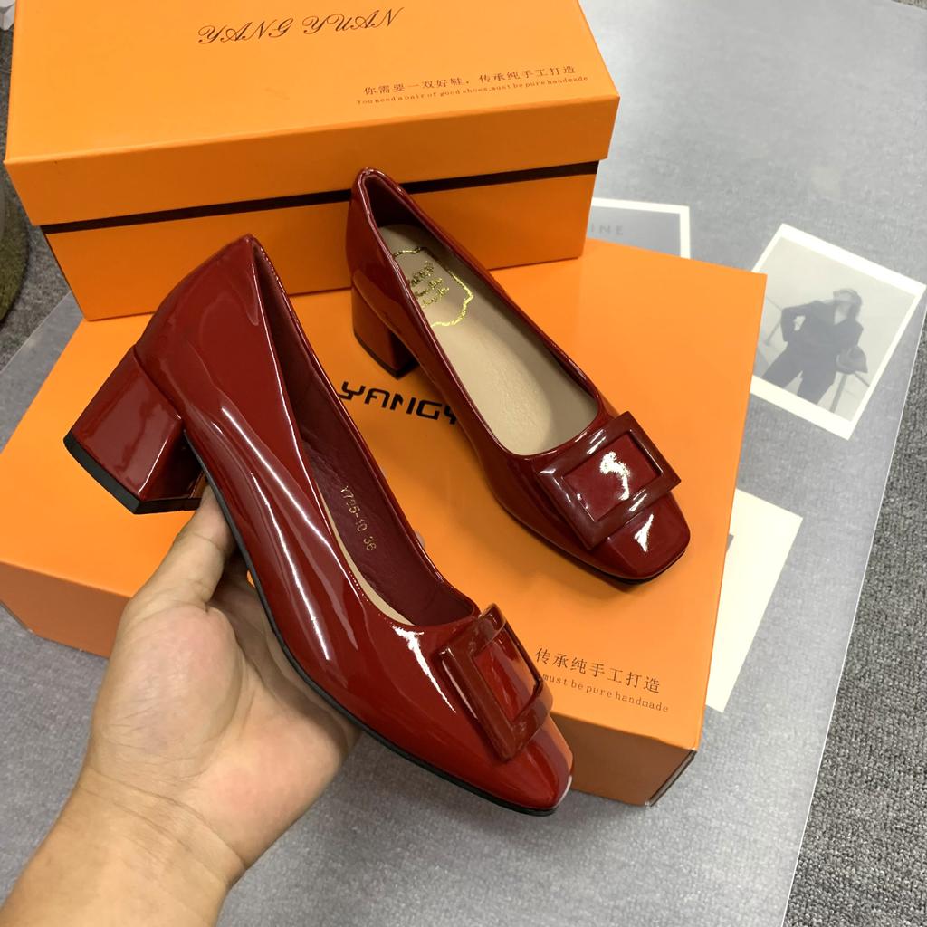 Spot second hair! Grape mother same shoes classic square buckle commuting thick heel square head elegant temperament high heel single shoes spring
