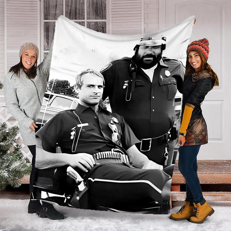 Terence Hill and Bud Spencer printed blanket—lightweight,soft,warm;versatile blanket all seasons—perfect as &air-conditioning throw,nap blanket