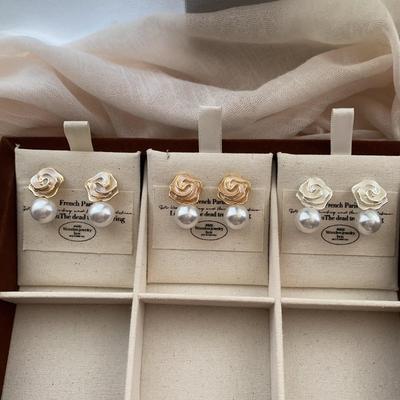 French Gentle Rose Pearl Earrings Temperament High Sense Niche Design Earrings Sweet Fashion Women'S Simple Stud Earrings