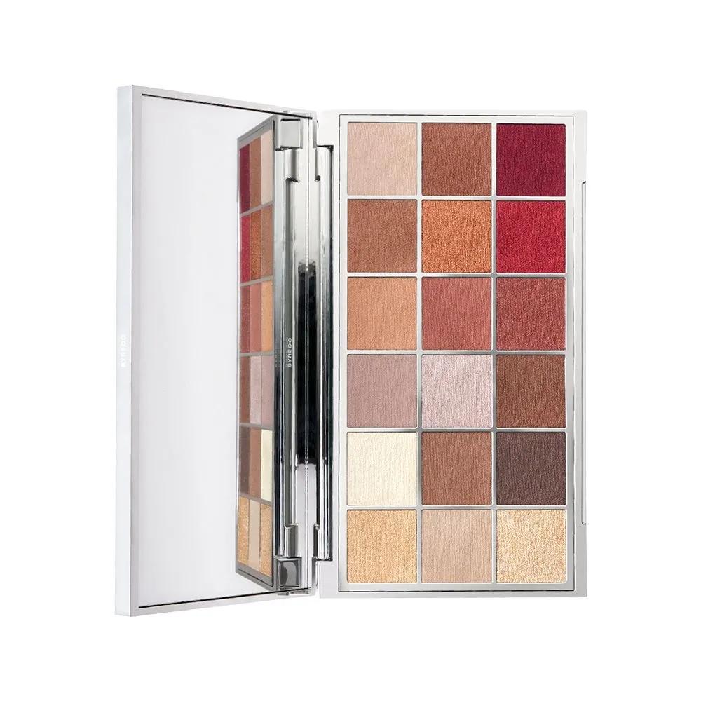 

Bibliophilia Eyeshadow Palette 18 Colors