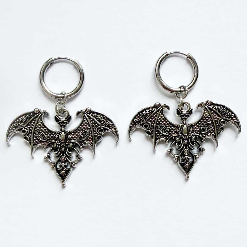 Gothic Retro Silver Color Engraved Bat Dangle Earrings for Women Men Dark Punk Hoop Earrings Halloween Vampire Witchy Jewelry