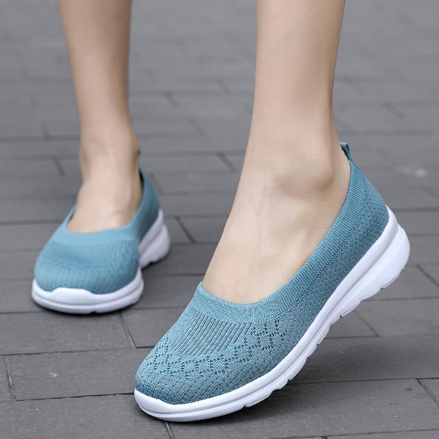 Sneakers Women Casual Shoes Light Breathable Mesh Tennis Summer Knitted Vulcanized Shoes Outdoor Slip -On Sock Shoes Plus Size