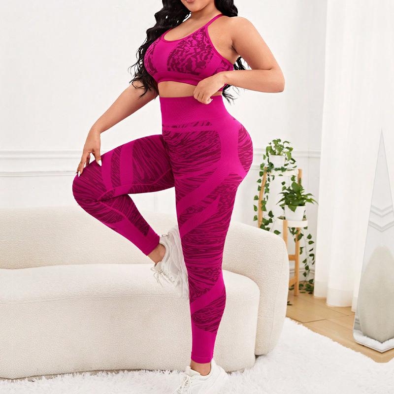 Sports Shock-Absorbing Set For Women, Two Piece Seamless Hip Lifting Yoga Running Fitness Set For Women