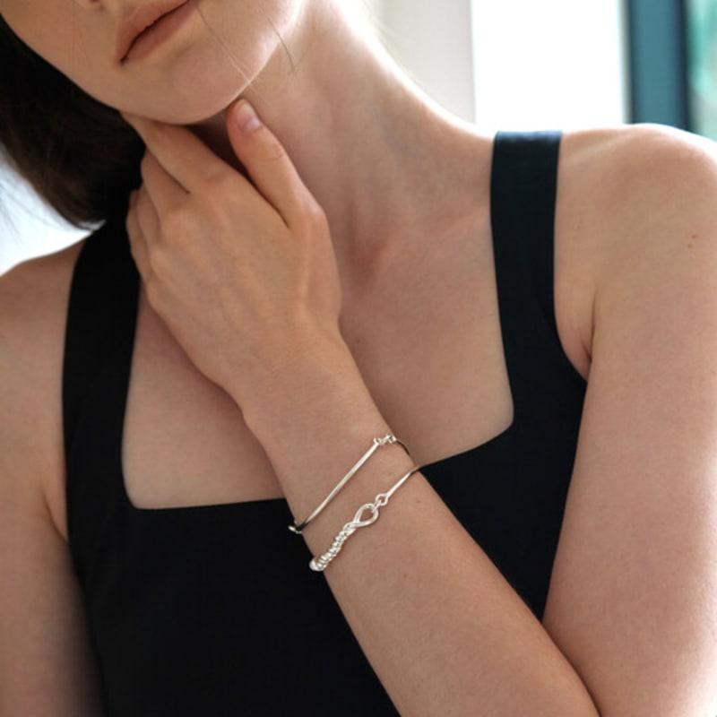 Soorium Half Knot Bracelet