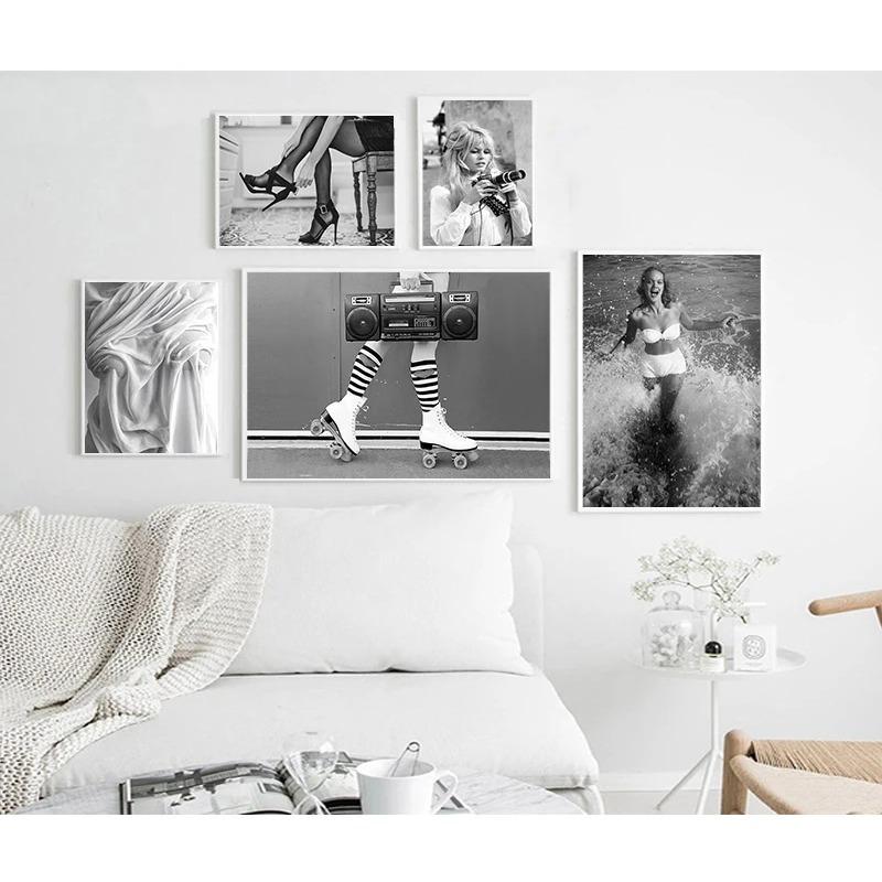 Black White Poster Fashion Print Sexy Movie Girl Camera Canvas Painting Minimalist Wall Art Picture Modern Living Room Decor