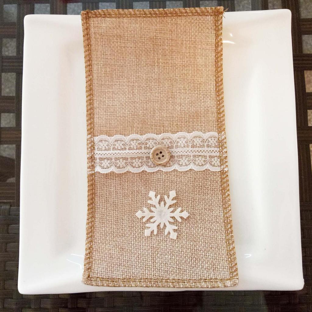 2024 Christmas Cutlery Sets with Burlap Bags - Perfect for Restaurant, Hotel, and Home Decorations.
