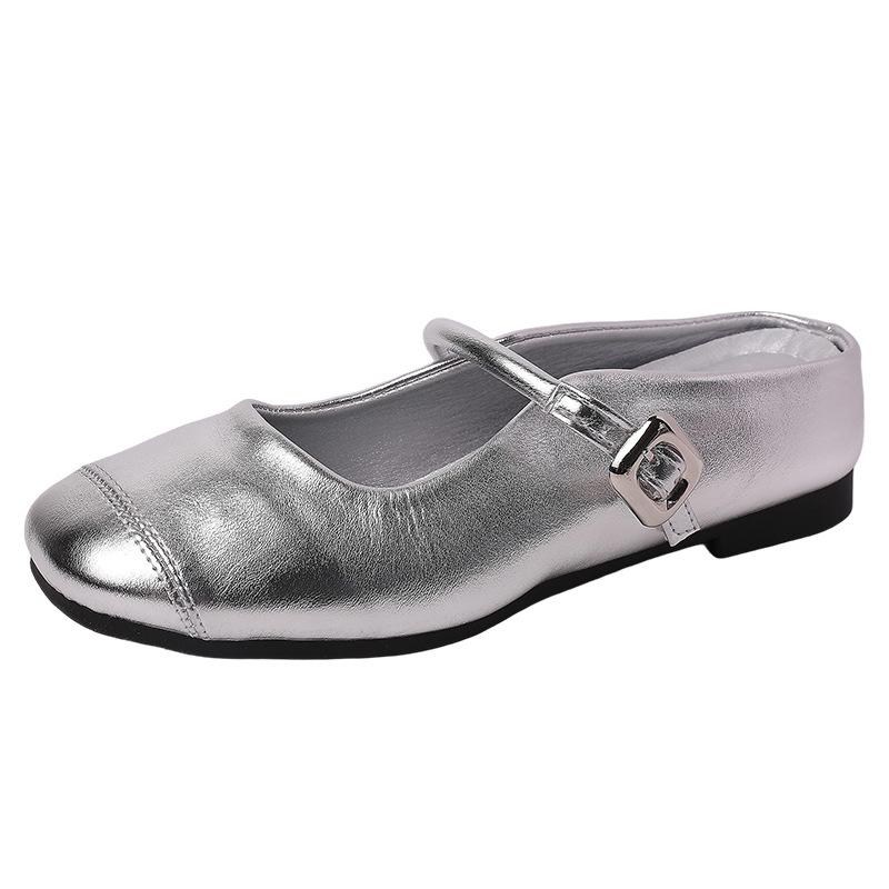 French retro versatile temperament baotou half slippers women's 2025 summer new cool slippers wear evening wind single shoes