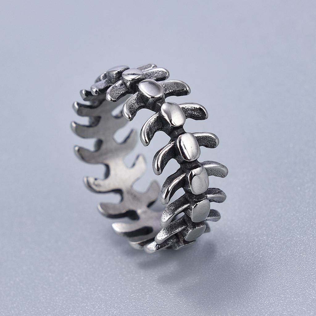 Stainless Steel Fade Resistant Dragon Bone Design High Street Retro Unisex Hip Hop Personality Ring