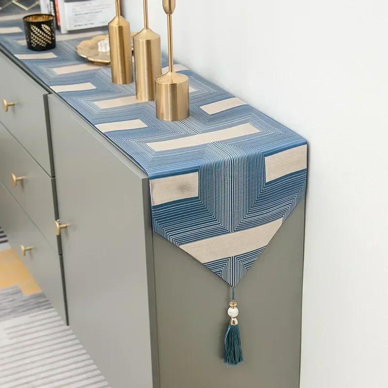 

European Lattice Pattern Table Flags TV Cabinet Shoe Cabinet Decorative Cover Cloth Hotel Tassel Pendant Tablecloth Bed Flag 33x160cm 1pcs