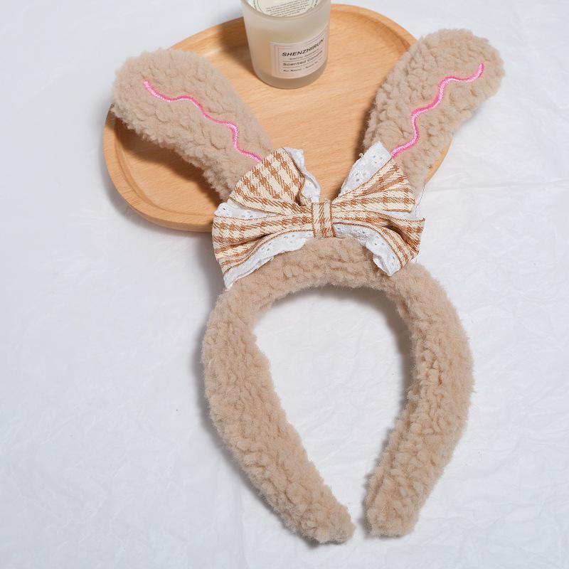 Cartoon Plush Headband: Cute Hair Accessory for Women & Kids, Perfect for Face Washing