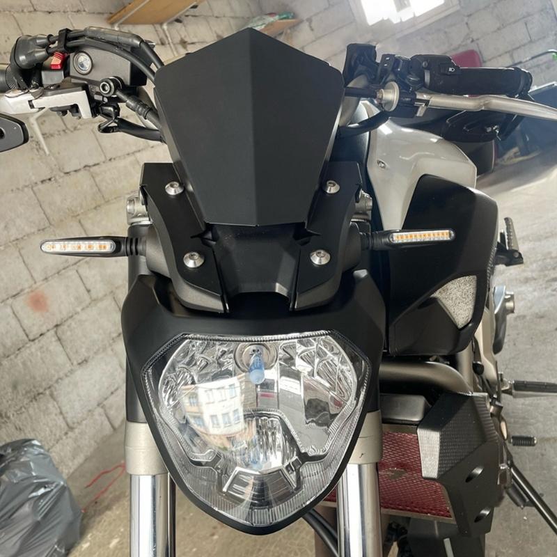 Multifunctional Aluminium Alloy Front Windscreen Blockers Deflector Fairing for MT-07/MT07 Long Rides and Daily Commutes