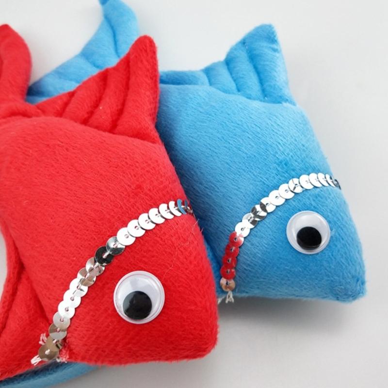 Students Taking Photo Hairband Stuffed Fish Shape Hair Hoop for Halloween