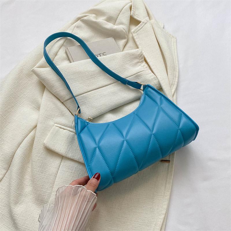 Stylish Women's Chic Minimalist Underarm Bag Perfect For Everyday Use And Fashion Trends