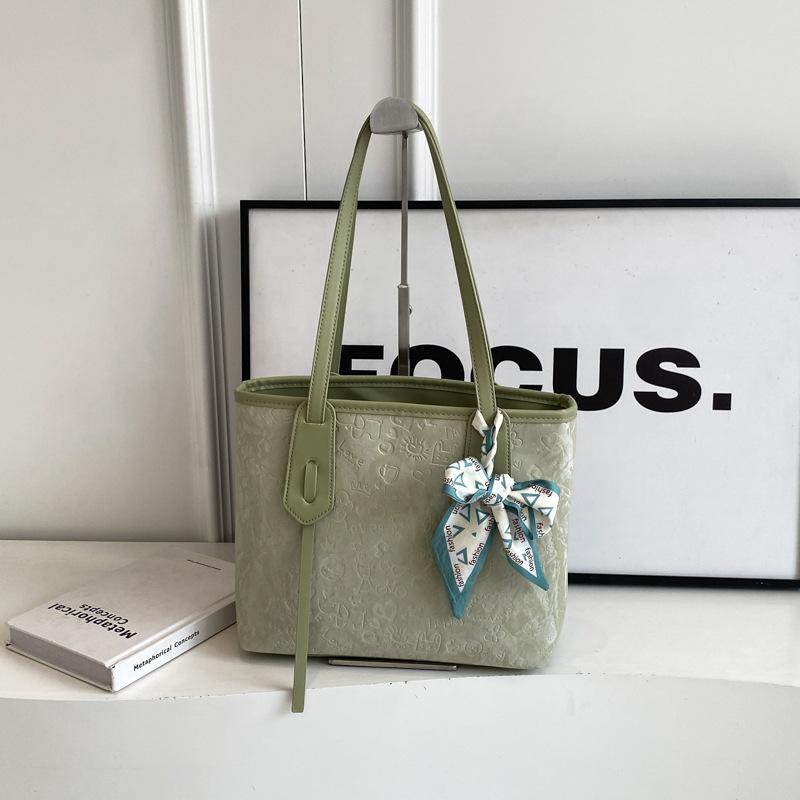 

Bags Women s Tote Bags Large Capacity Summer Casual Versatile 2025 New Shoulder Bags College Students Class Commuter Bags зелений