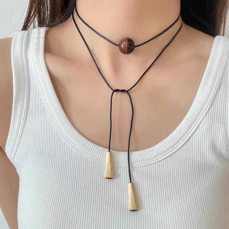 Rød Tigersten Lærtau Halskjede High-End Tilbehør Nisje Temperament Enkel Mote Lett Luksus Originalt Design Kravebeinkjede