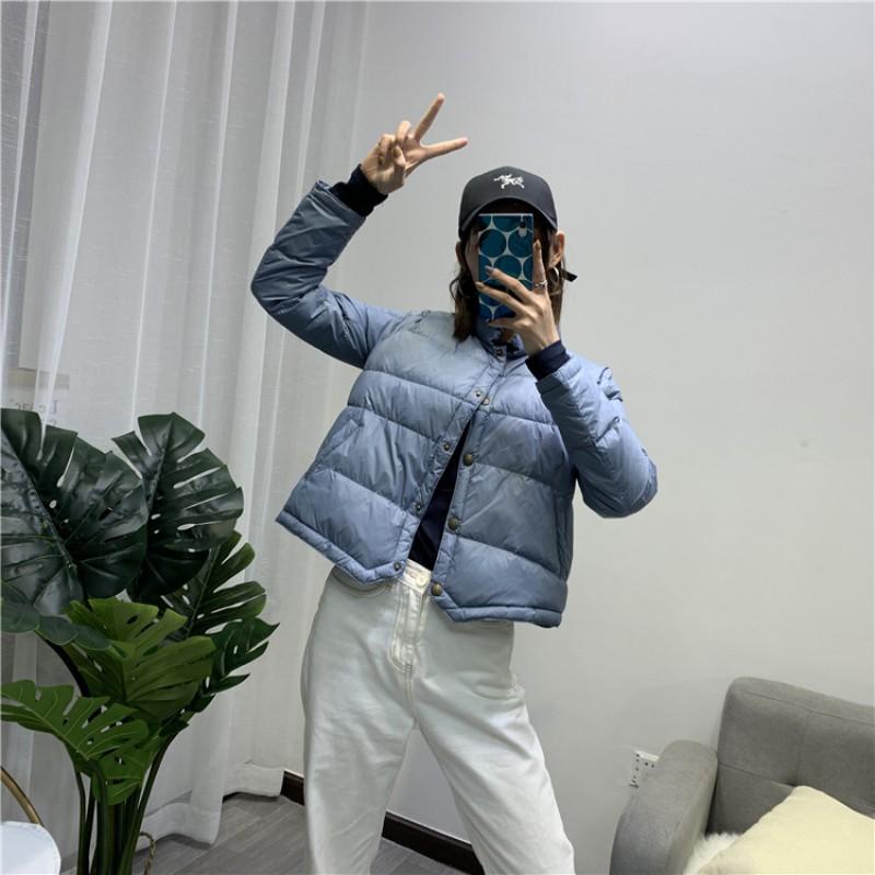 Womens Lightweight Short Down Jacket Winter Minimalist Chic Puffer Coat Slim Fit Stand Collar