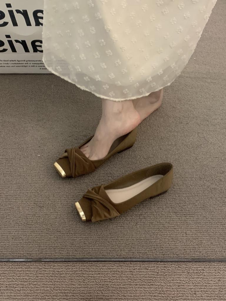 Flat-bottomed temperament gentle senior commuter single shoes women's shoes 2025 new spring French square head Mary Jane ladyshoes