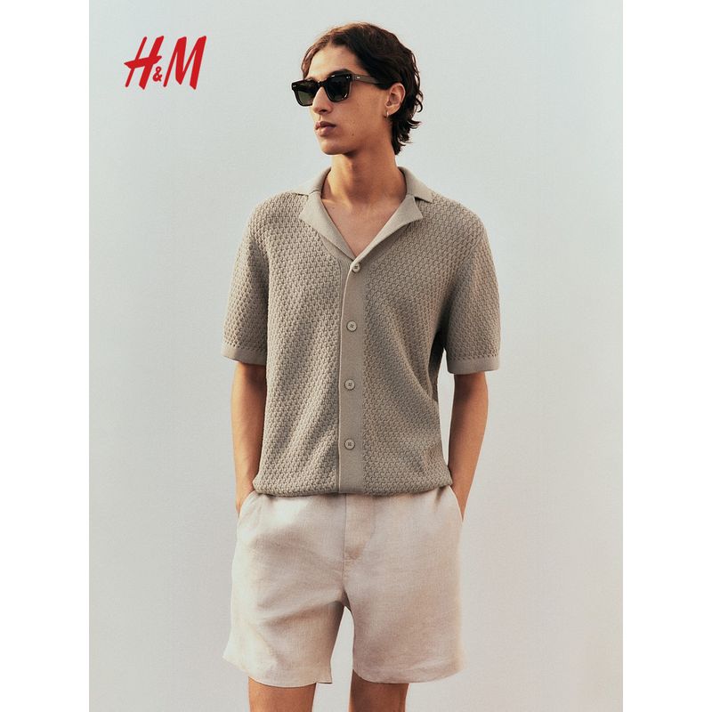 

HM Men s Cuban Collar Shirt 2025 Summer New Arrival Standard Edition Texture Sense Knit Shirt 1289983 White 165/84(XS)