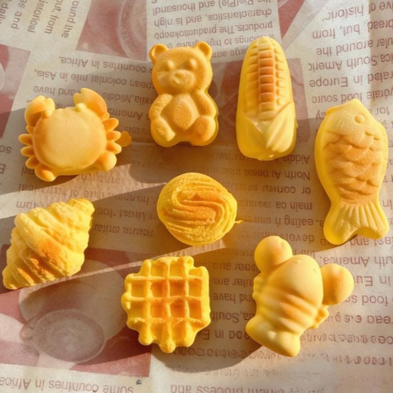 Bai Fen Bai Toys Squishy Milk Aroma Croissant Bread Squeeze Toy Cute Bear/Fish/Crab/ Bread Fidgets Toy Relieve Anxiety Venting Toy Friends Gift Presents